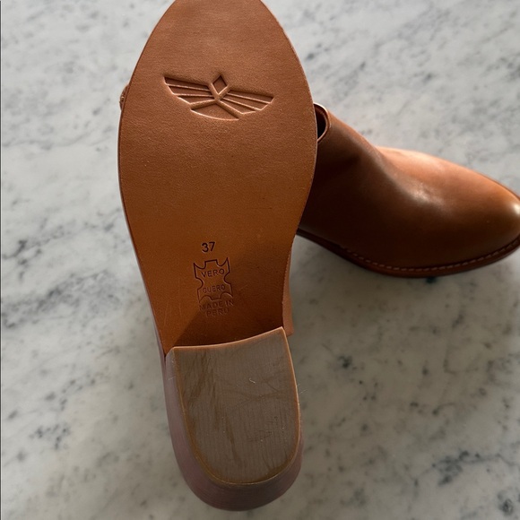 FORTRESS OF INCA Elise D'Orsay Boot, Camel - Picture 3 of 6